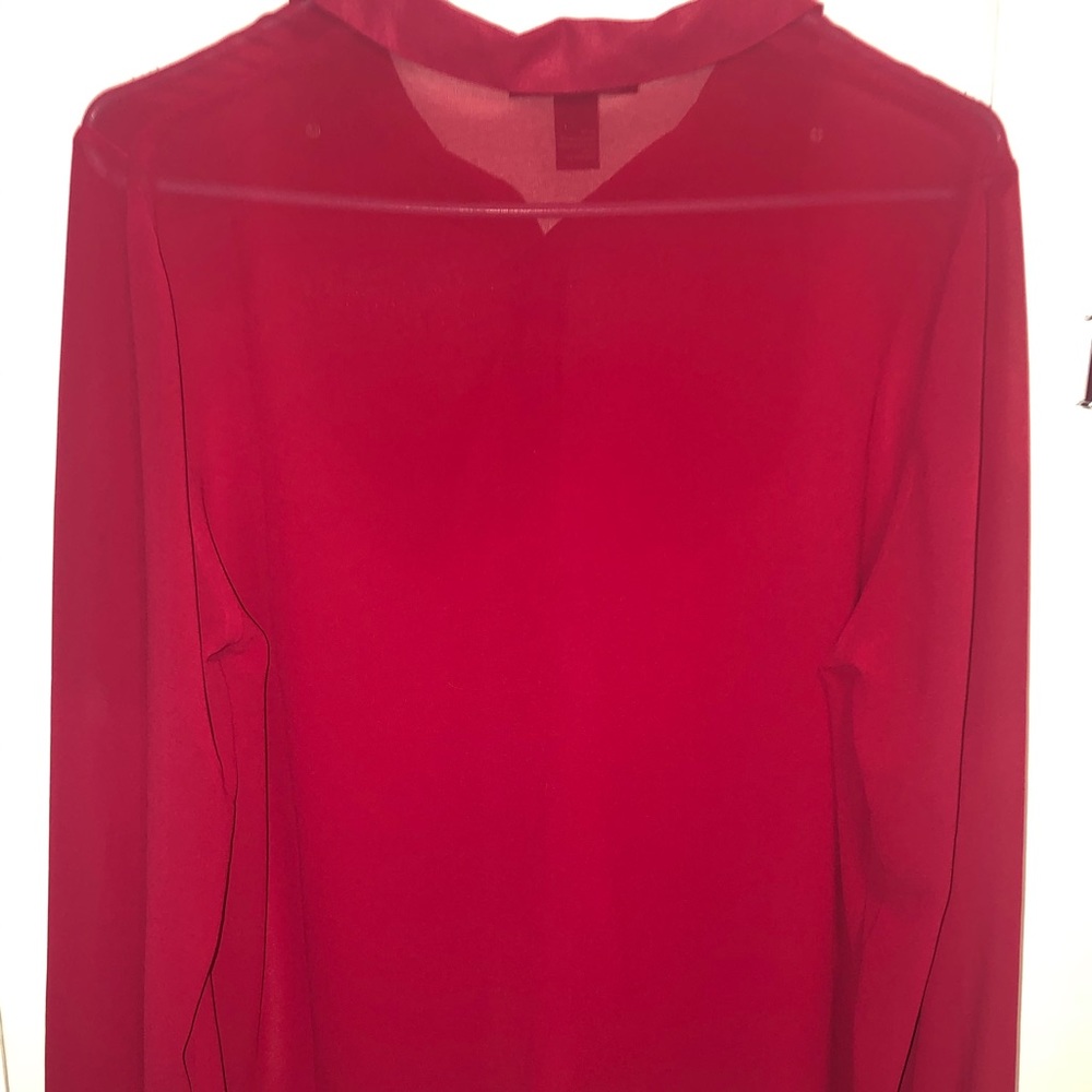 Red button down blouse - Picture 4 of 4